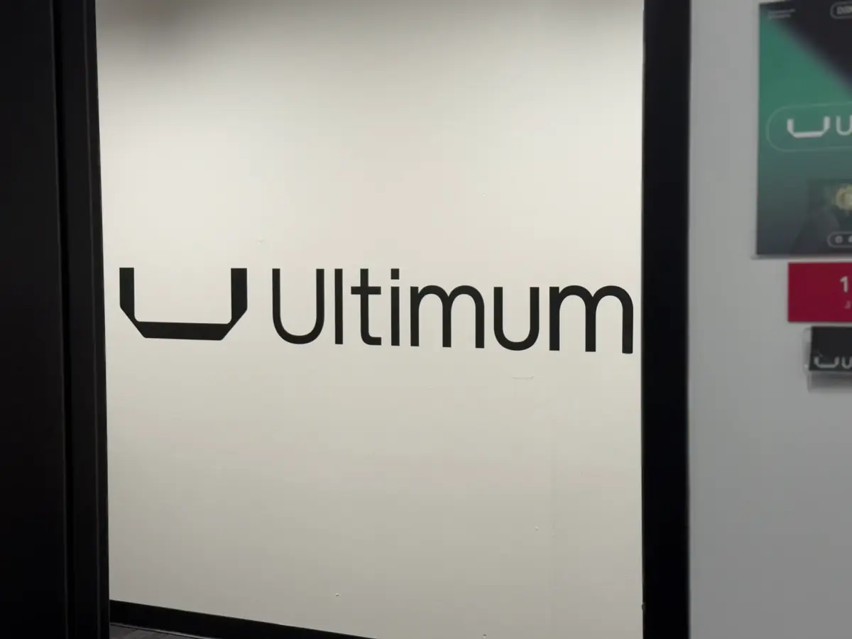 The Ultimum sign at the Des Moines office